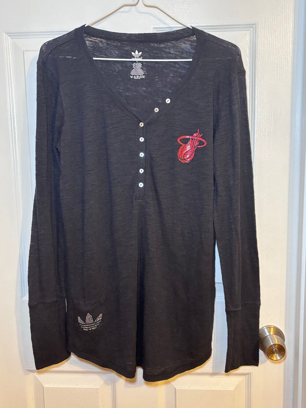 Adidas Miami Heat Women’s Large Long Sleeve Henley Black Property Of NBA 2011